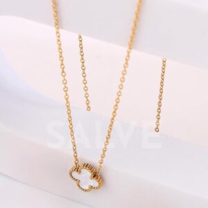 SALVE Dainty Clover Pendant Necklace for Women Fashion | Tarnish Free Jewellery Locket for Girls Pendant | Aesthetic Accessories for Women Stylish Clover Necklace for Girls Chain